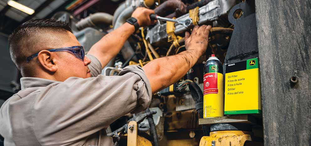 CasaToro John Deere - Repuestos + JohnDeere = 100% Calidad Encuentra todos  los repuestos que tu maquinaria necesita en un solo lugar, contamos con  todo para que la productividad no pare. Escríbenos