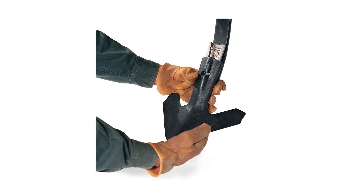 FREE Quick-Change Adapters¹ with the purchase of a set of Perma-Loc™ High Productivity or Tru-Width™ Sweeps FREE Quick-Change Adapters¹ with the purchase of a set of Perma-Loc™ High Productivity or Tru-Width™ Sweeps
