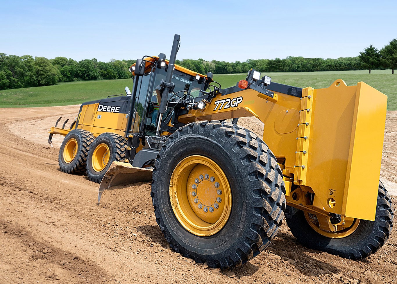 John Deere SmartGrade technology delivers the first-of-its-kind mastless Topcon 3D integrated grade control to G-Series motor graders