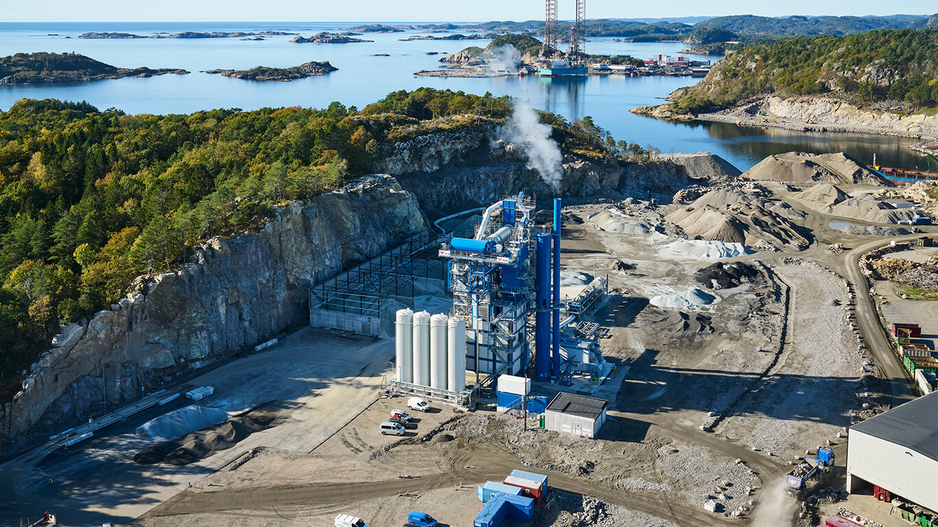 asphalt recycling site