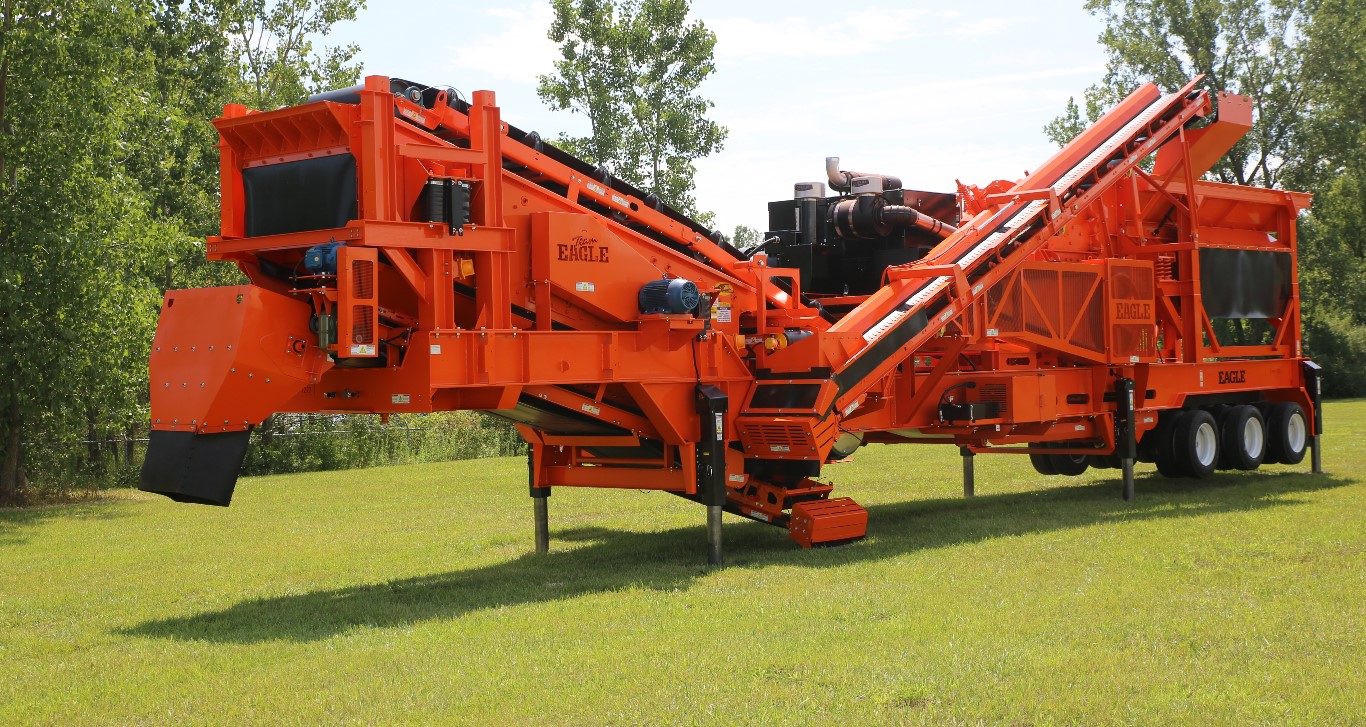 Eagle Crusher Impactor plant powered by a John Deere PowerTech PSS 13.5L industrial engine