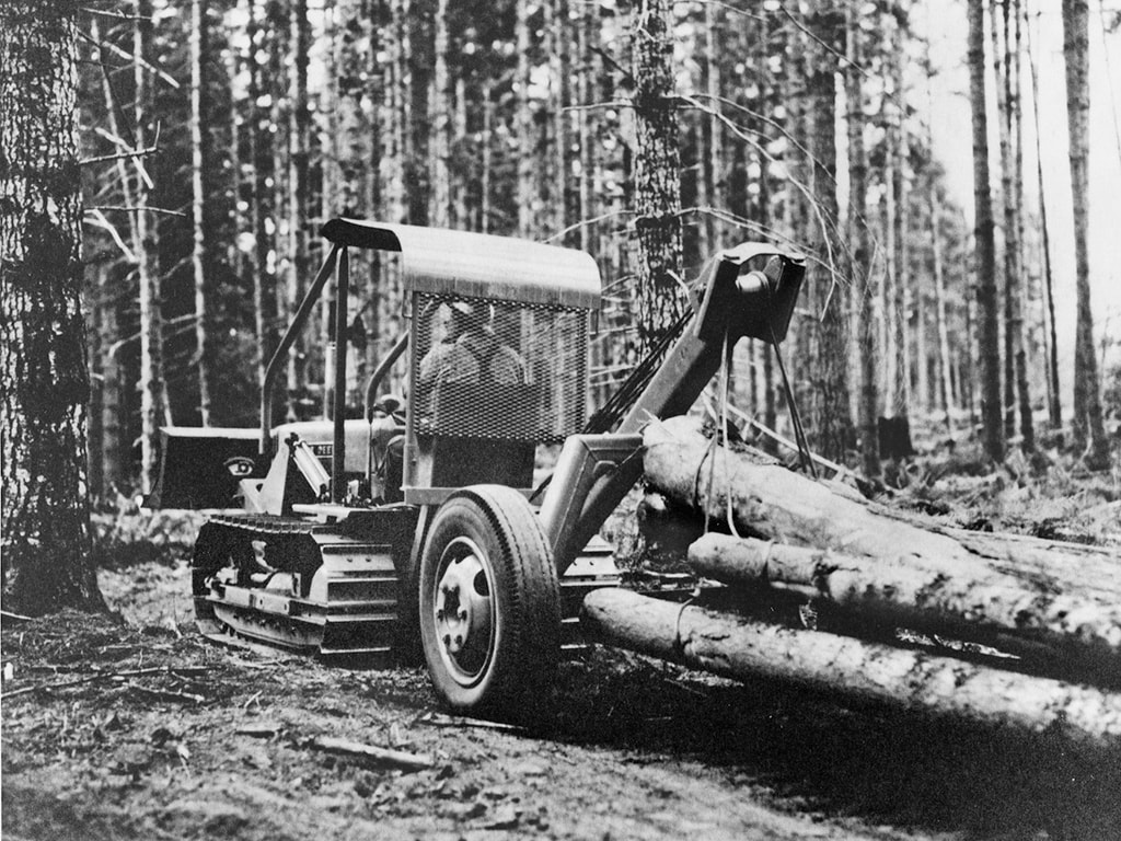 John Deere 440 Crawler