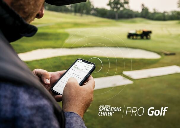 John Deere Operations Center&trade; PRO Golf