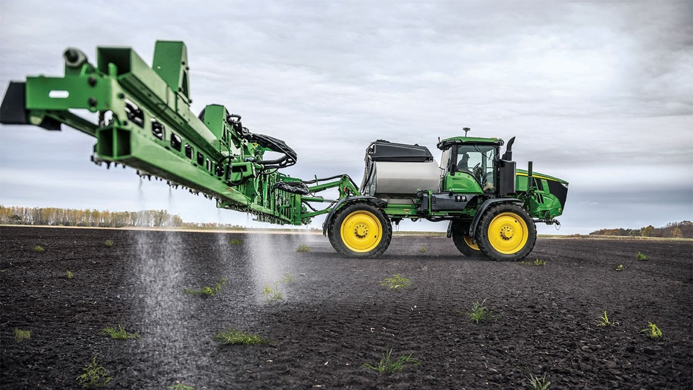 John Deere will let farmers repair their own equipment - Marketplace