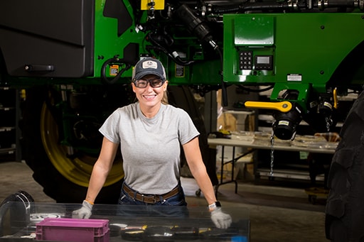 Des Moines Works employee