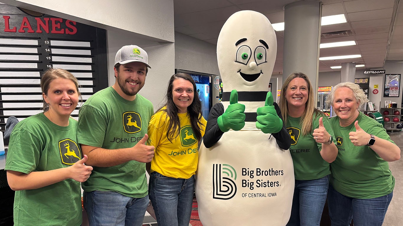 John Deere volunteerism