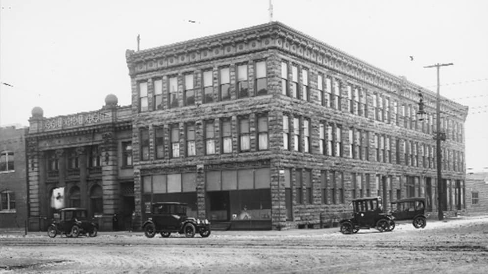 The Red Cross offices, Third Avenue and Fifteenth Street, Moline, Illinois, 1918