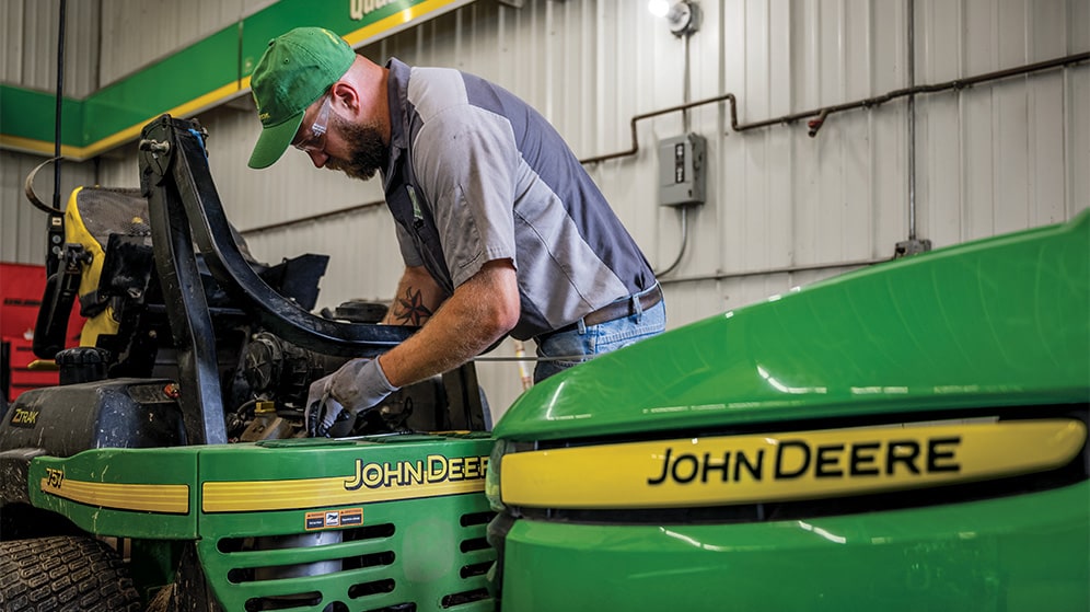 When It Matters Most, These Techs Answer the Call