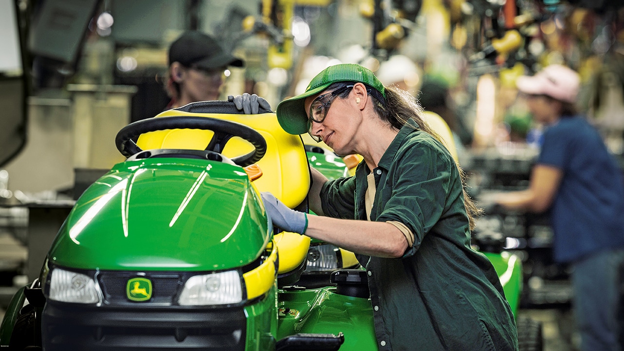 Assembly employee at John Deere in Horicon, Wisconsin