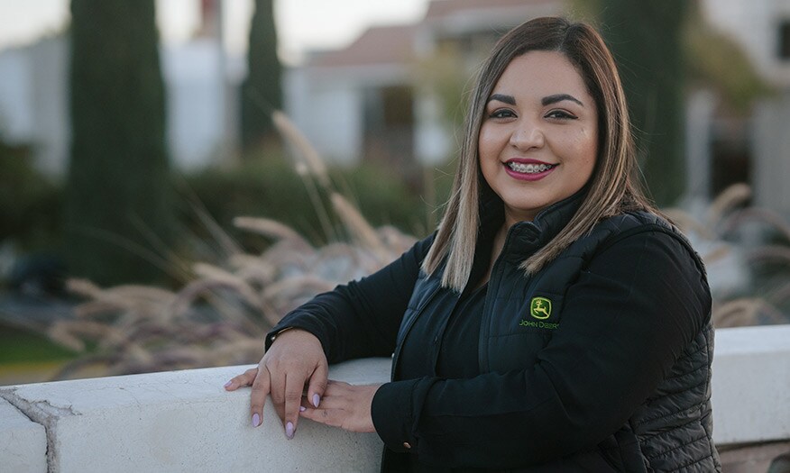 Portrait of Lesly Martinez