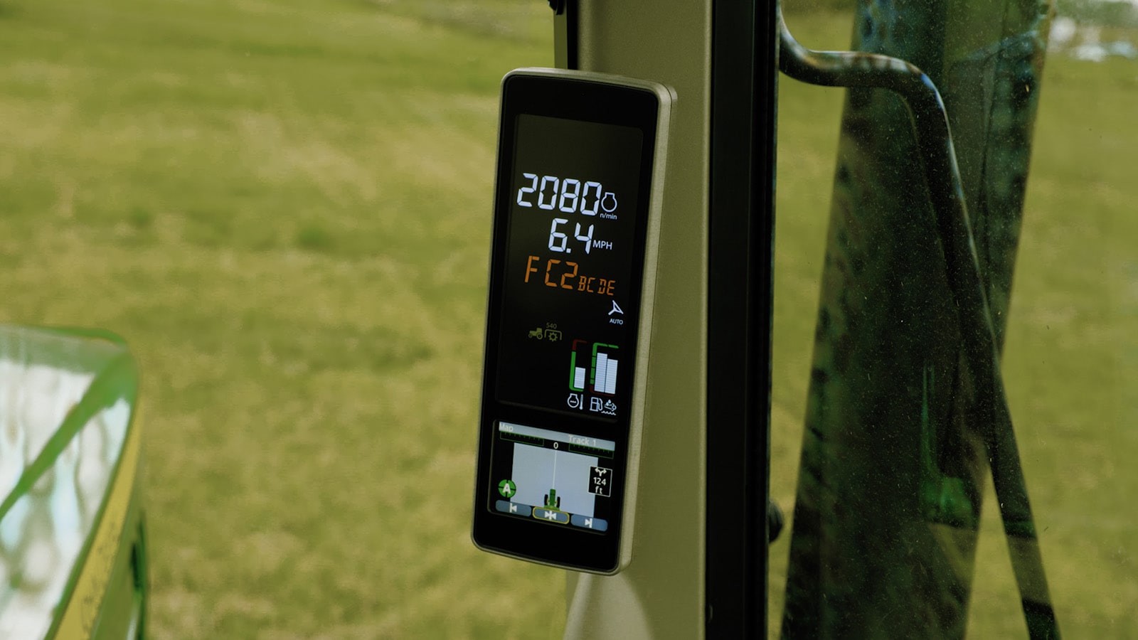 AutoTrac™ corner-post display