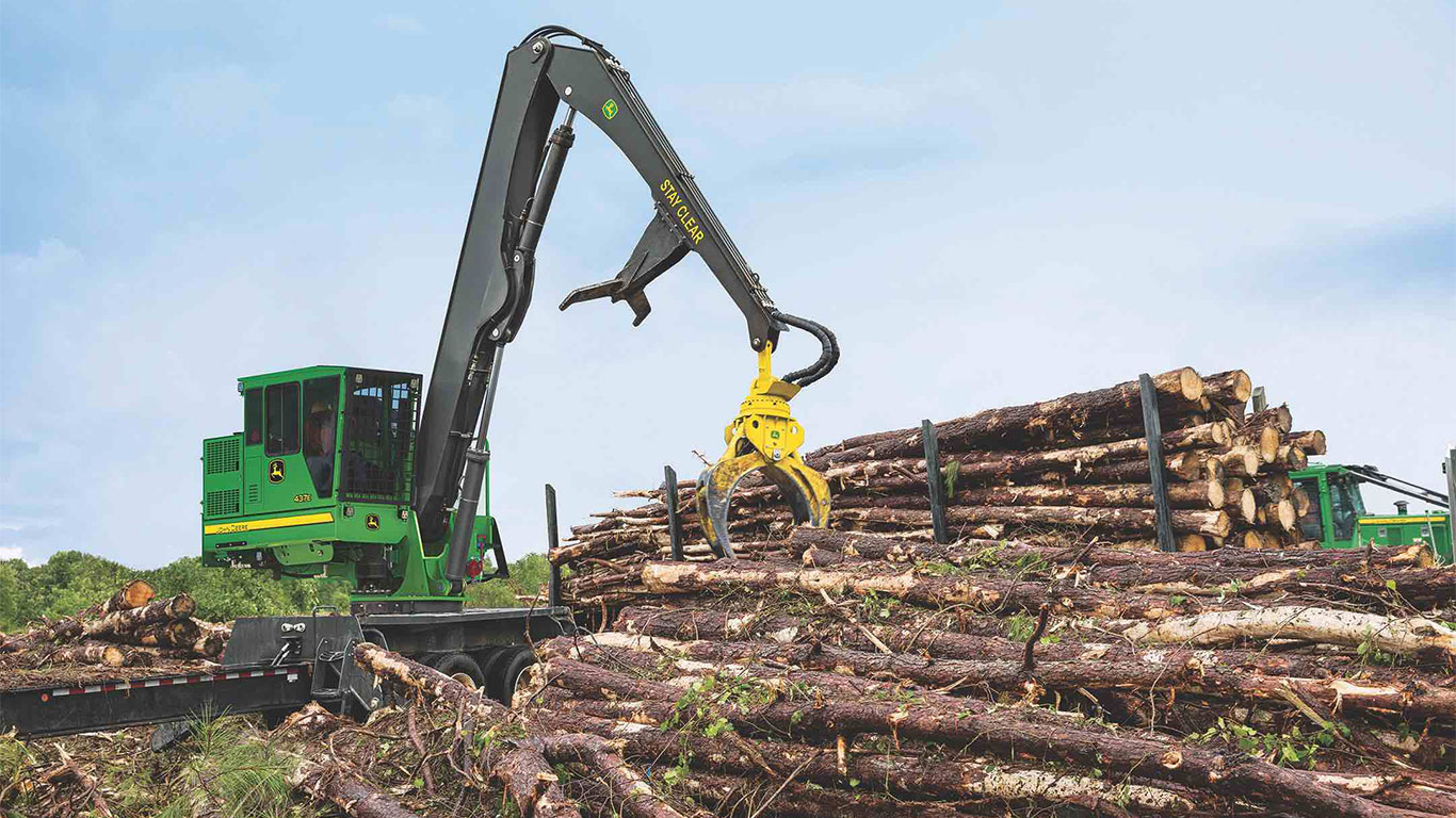 The 437E machine at work on a jobsite.