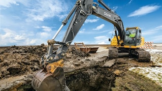 Deere Launches SmartGrade™ on Select Excavator Models