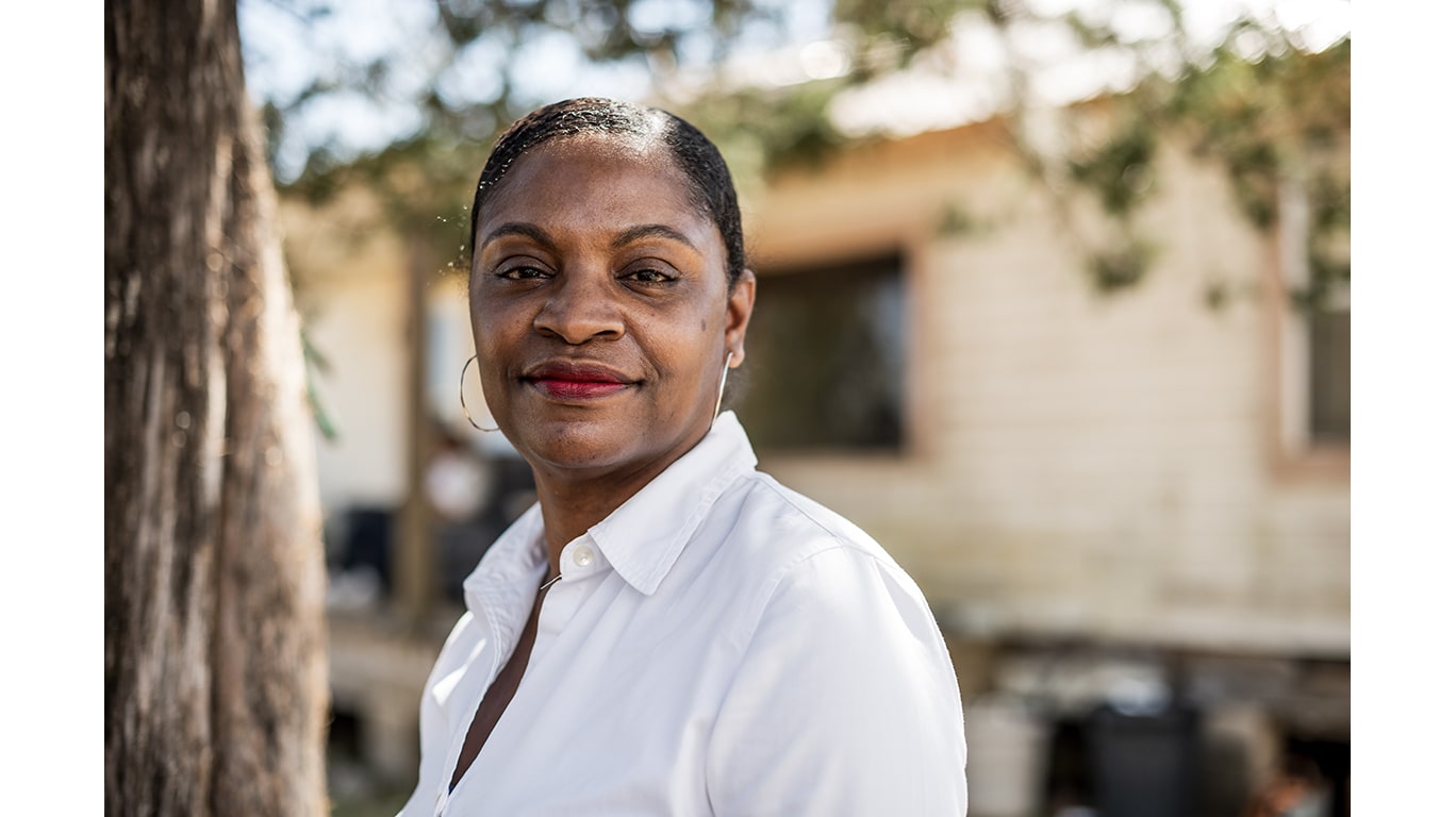 Portrait of Debra Ely