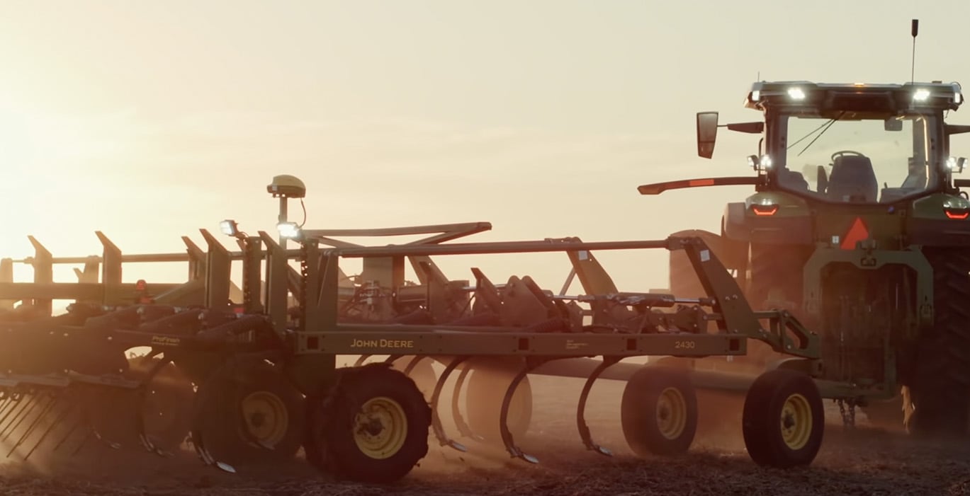 Autonomous Tractor John Deere US