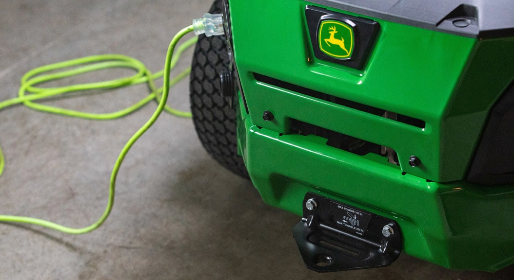 Picture of extension cord plugged into a Z370R Zero-turn mower