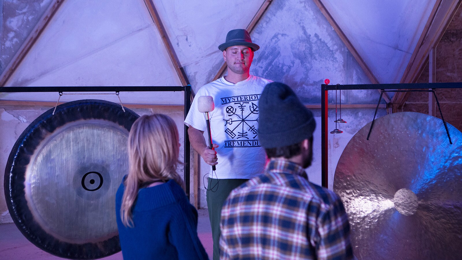 Stull leads a gong session