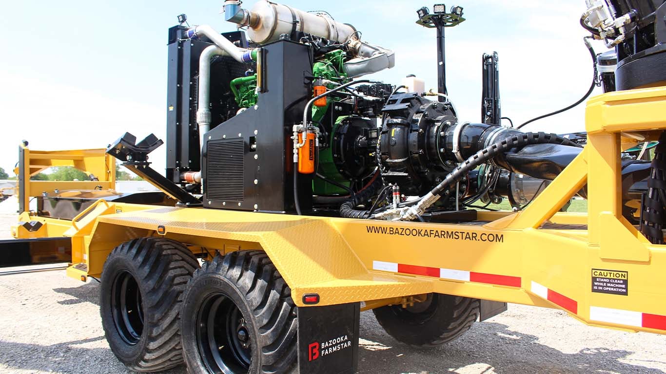 The John&nbsp;Deere JD14 engine powering Bazooka Farmstar's Outlaw Boom Trailer.