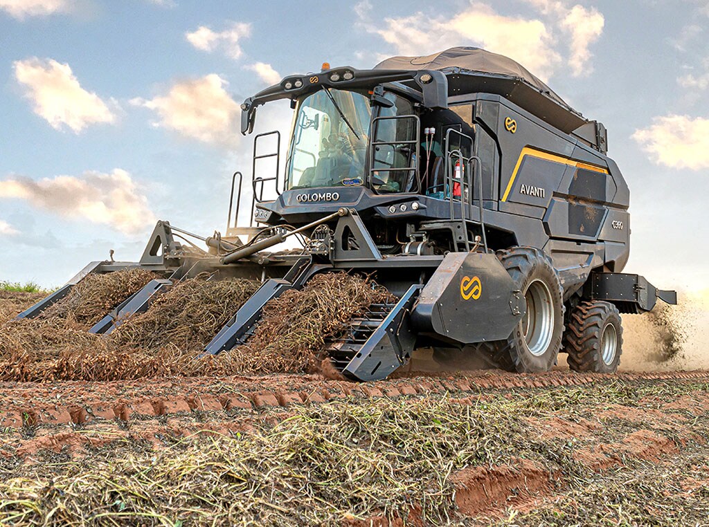 The AVANTI C410 self-propelled harvester powered by John Deere industrial engine working in the field