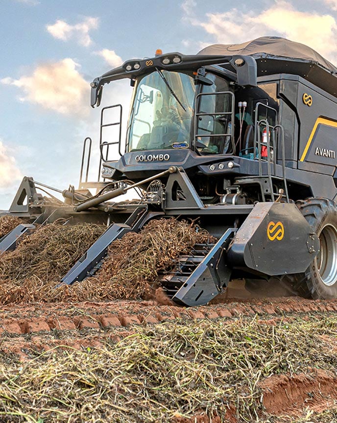The AVANTI C410 self-propelled harvester powered by John Deere industrial engine working in the field