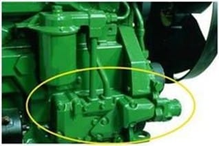 Plate-type oil cooler and filter