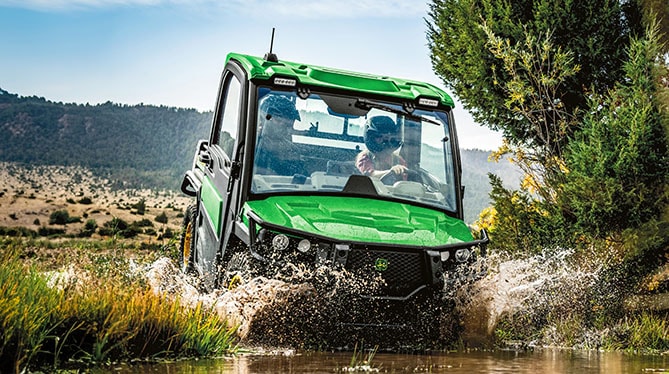 John Deere XUV865R Signature Edition