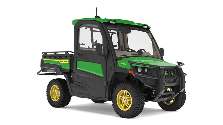 XUV 875R Signature Edition facing front right studio image