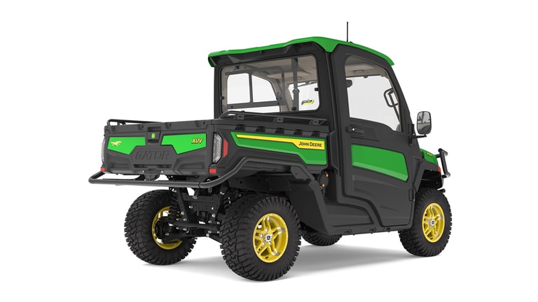 XUV 875R Signature Edition facing rear right studio image