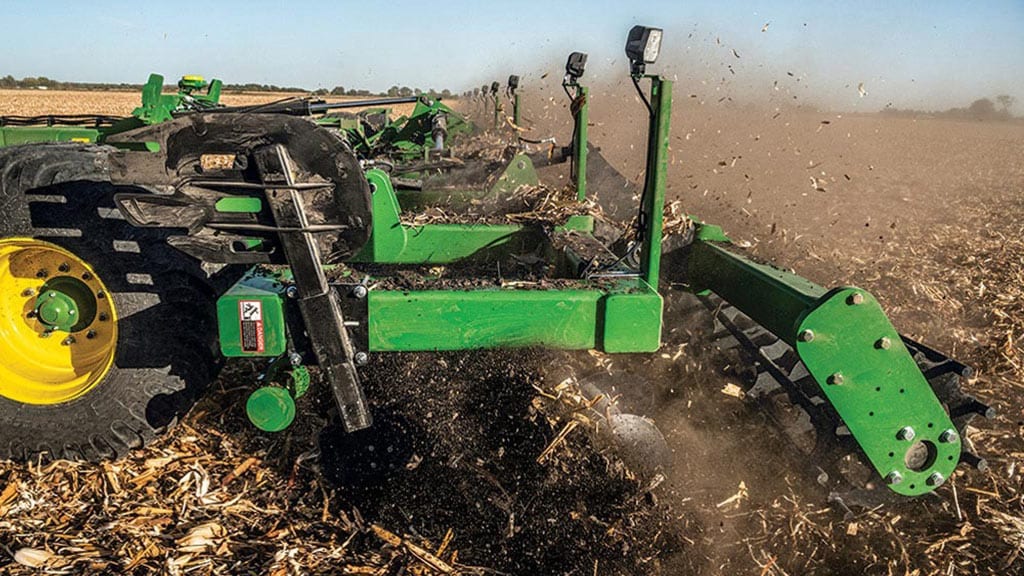 Close Up image of a disk in a field