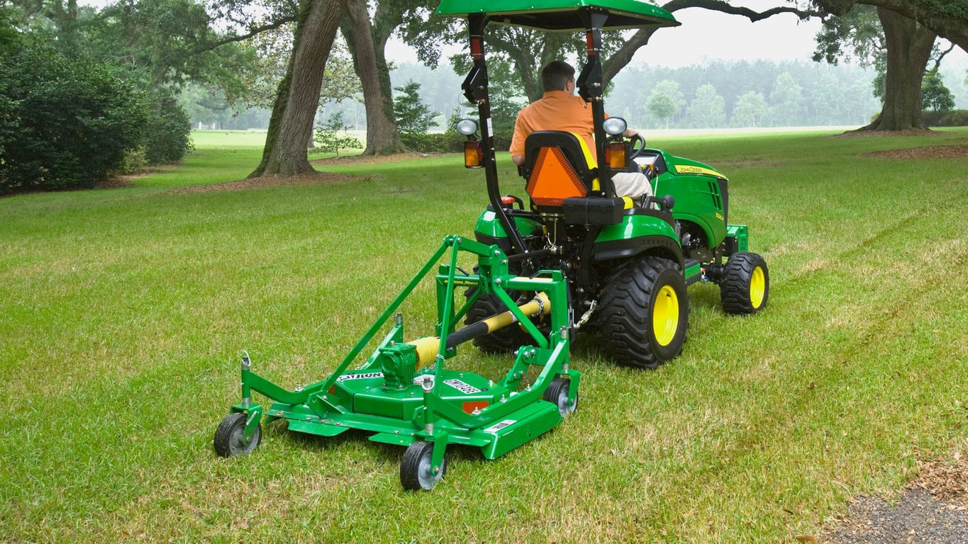 John deere 3 clearance point finish mower