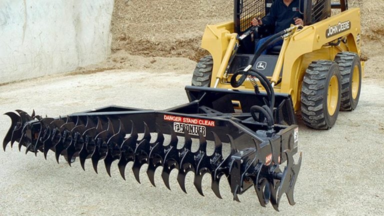 field image of Frontier ag11 silage defacer