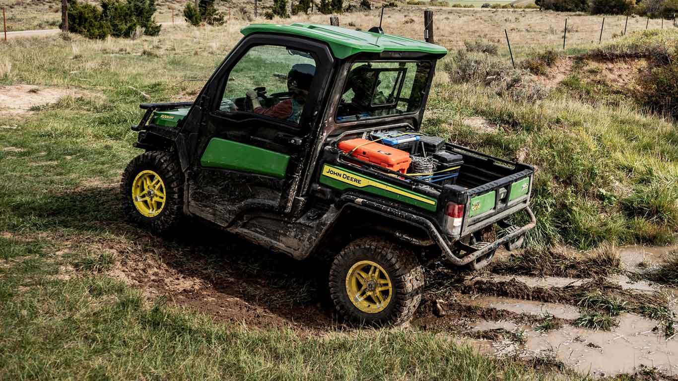 thumbnail interactive-video image 1 of John Deere XUV835E / XUV835R / XUV835M Gator Utility Vehicle Owner's Manual - OMUC13636 (112 Pages) 1 of 5