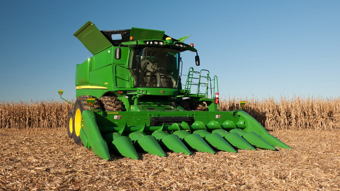 field image of 708c corn head