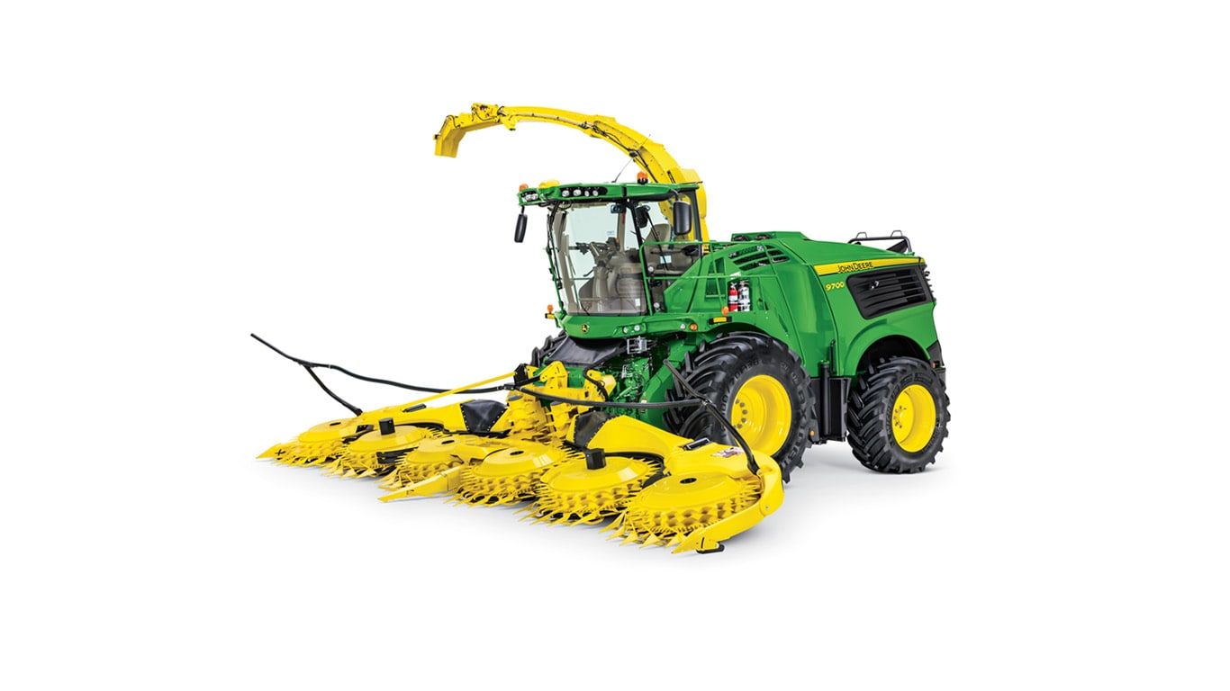 Studio image of 9700 Self-Propelled Forage Harvester