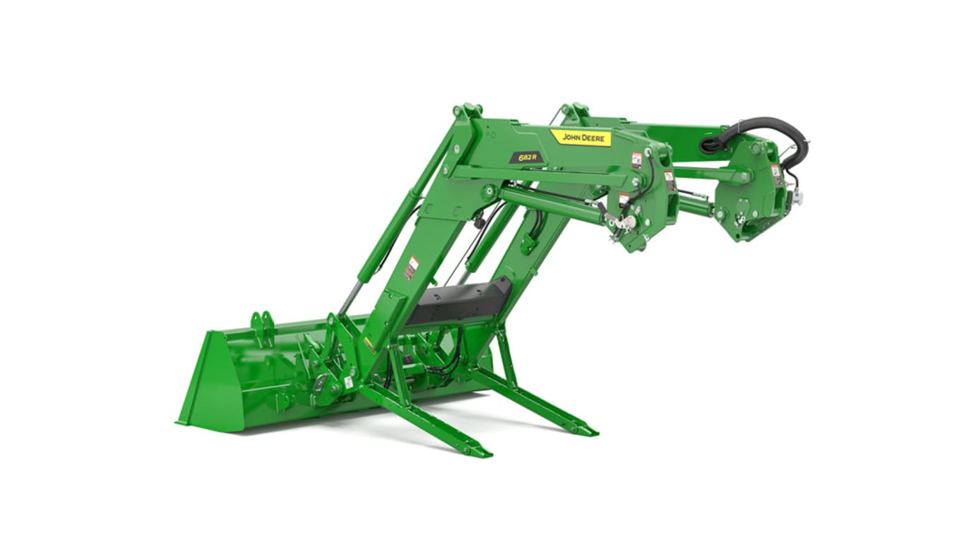 Rear left studio image of 682r MSL loader