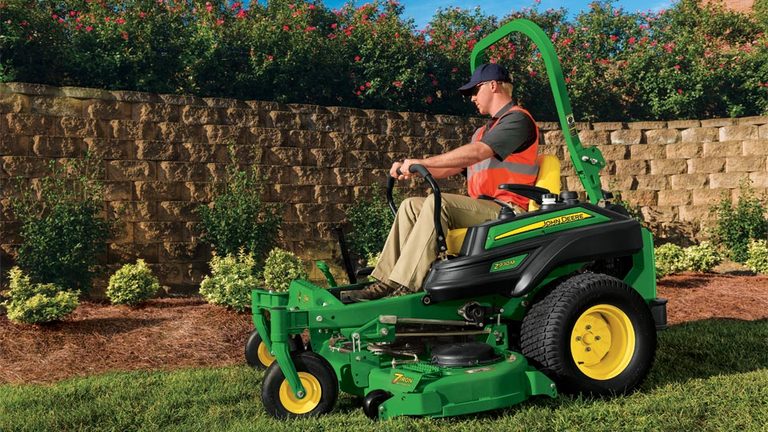 Commercial Mowers Ztrak Z930m Zero Turn Mowers John Deere Us