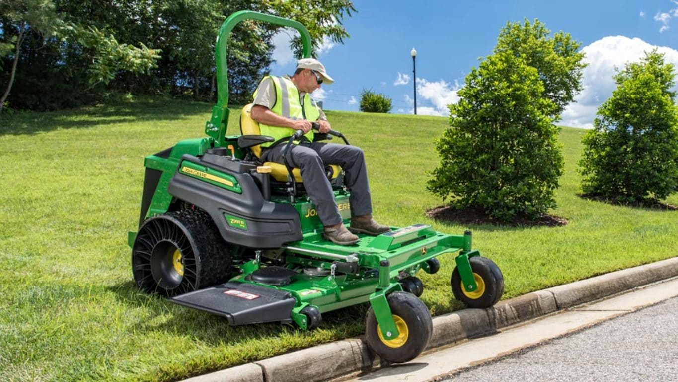 ZTrak™ Z994R Diesel 24.7 HP (18.4kW) ZeroTurn Mowers John Deere US