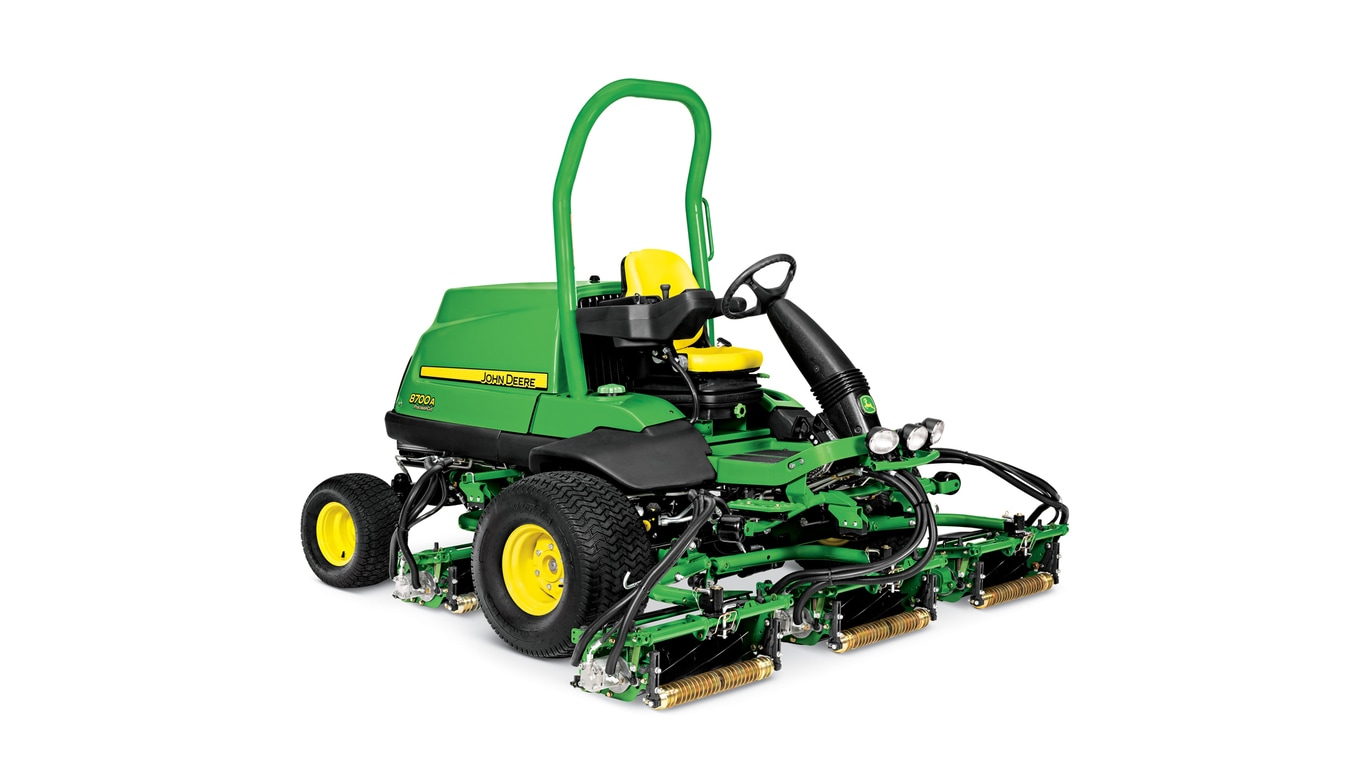 Studio image of 8700a PrecisionCut Fairway Mower