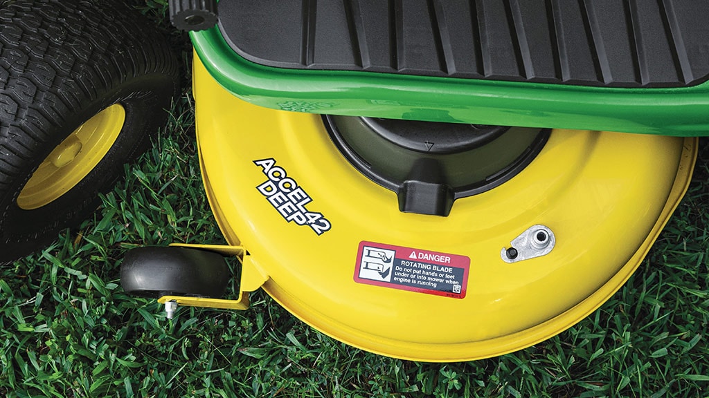 Close up image of the Accel Deep Mower Deck
