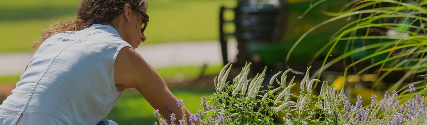 Lawn Garden Equipment John Deere Us The Latest Lawn Garden News