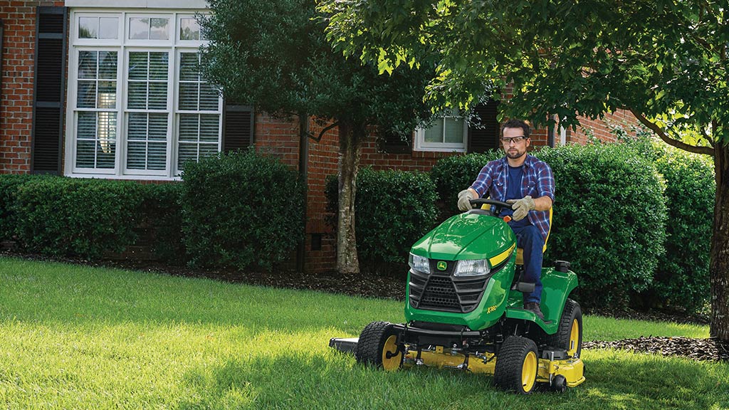 Riding Lawn Tractor Vs ZeroTurn Mower, 49 OFF