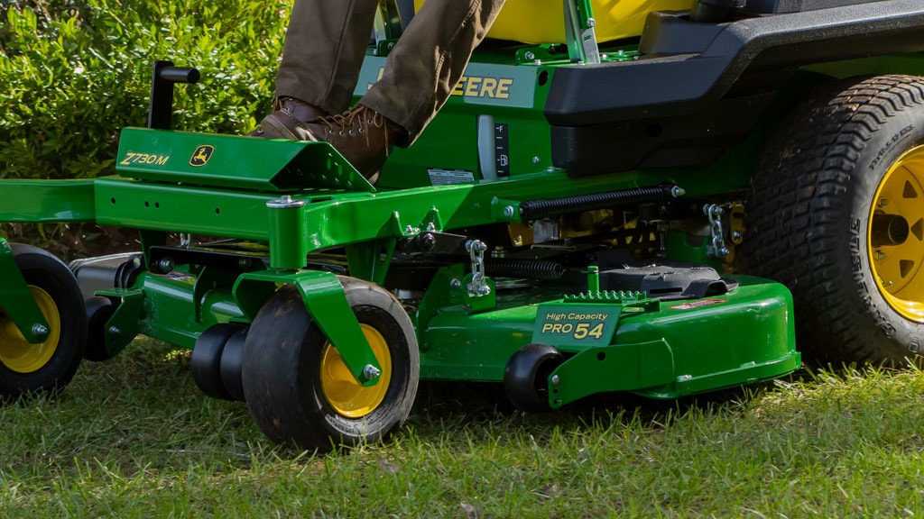 close up image of heavy-duty PRO mower deck