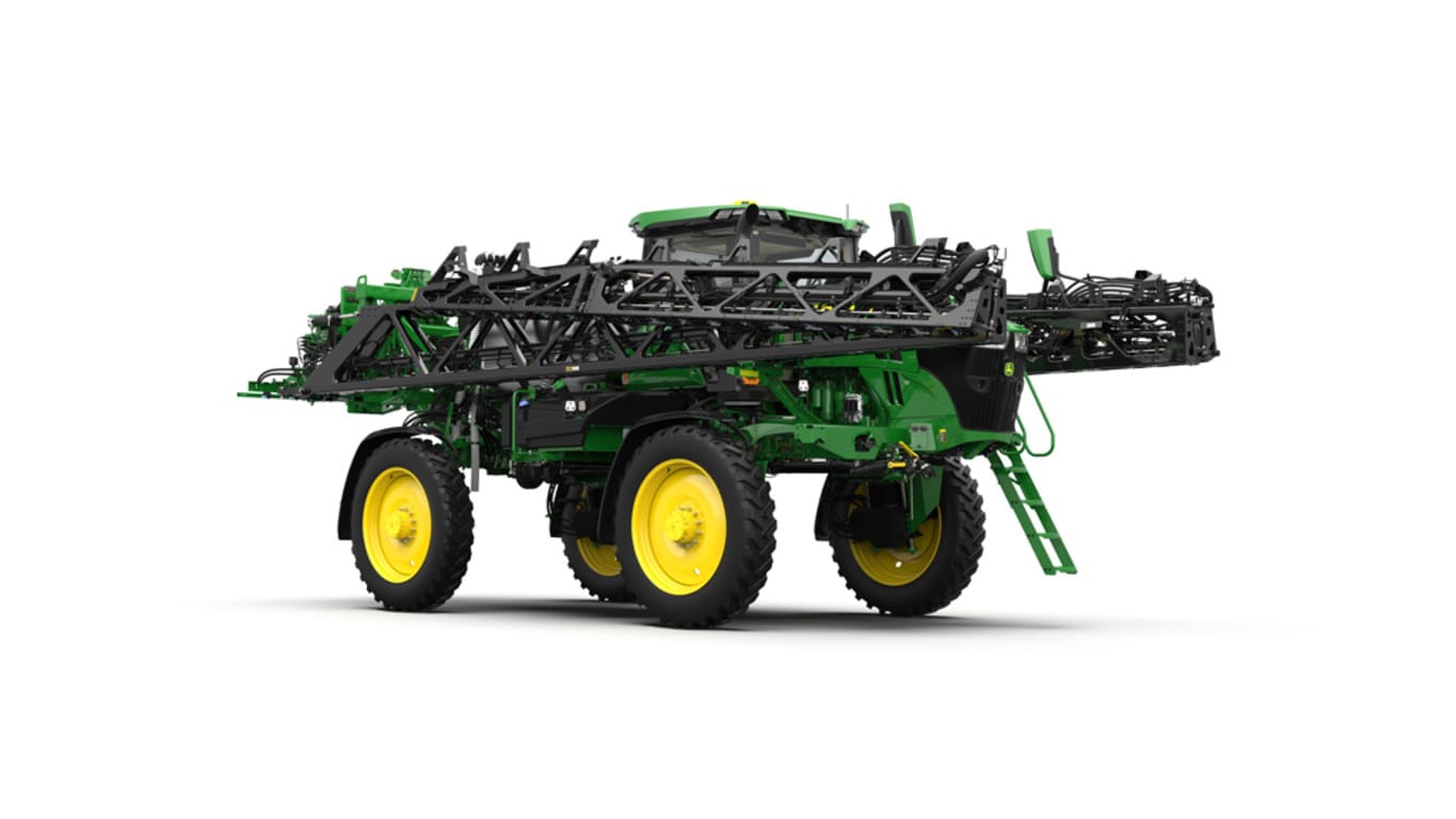 Studio rendering of 412R Sprayer.