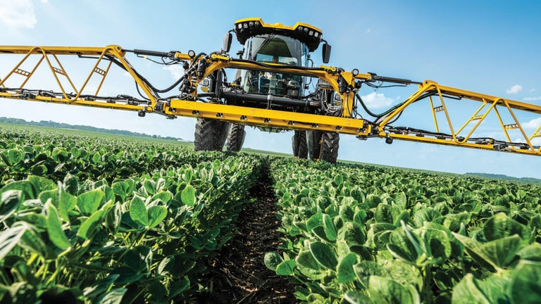 Hagie™  Self-Propelled Sprayer