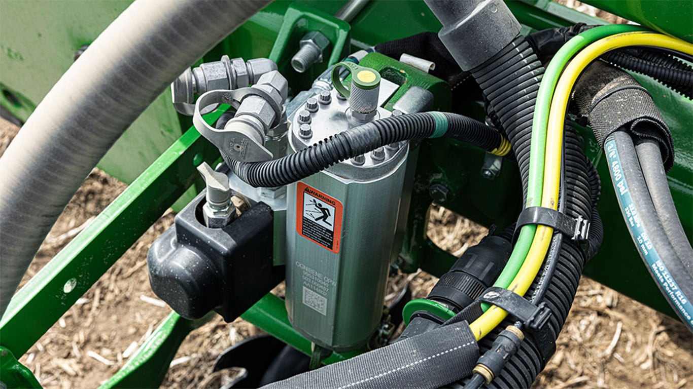 Individual Row Hydraulic Downforce.