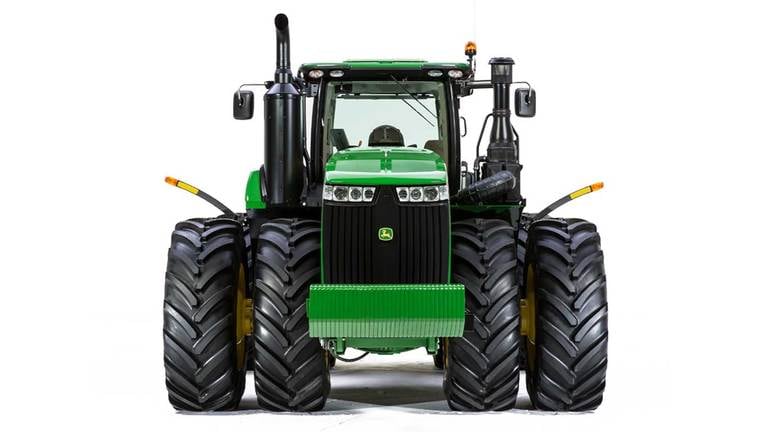Studio image of 9570r 4WD Tractor