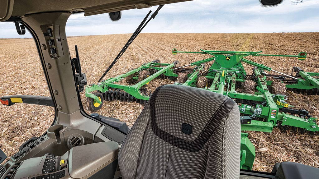 Tractor outlet interior accessories