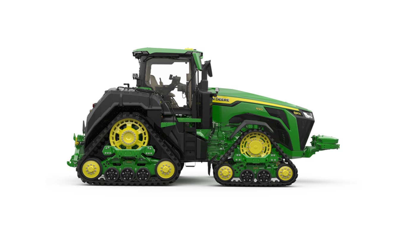 Studio image of Right facing 8RX 490 Tractor