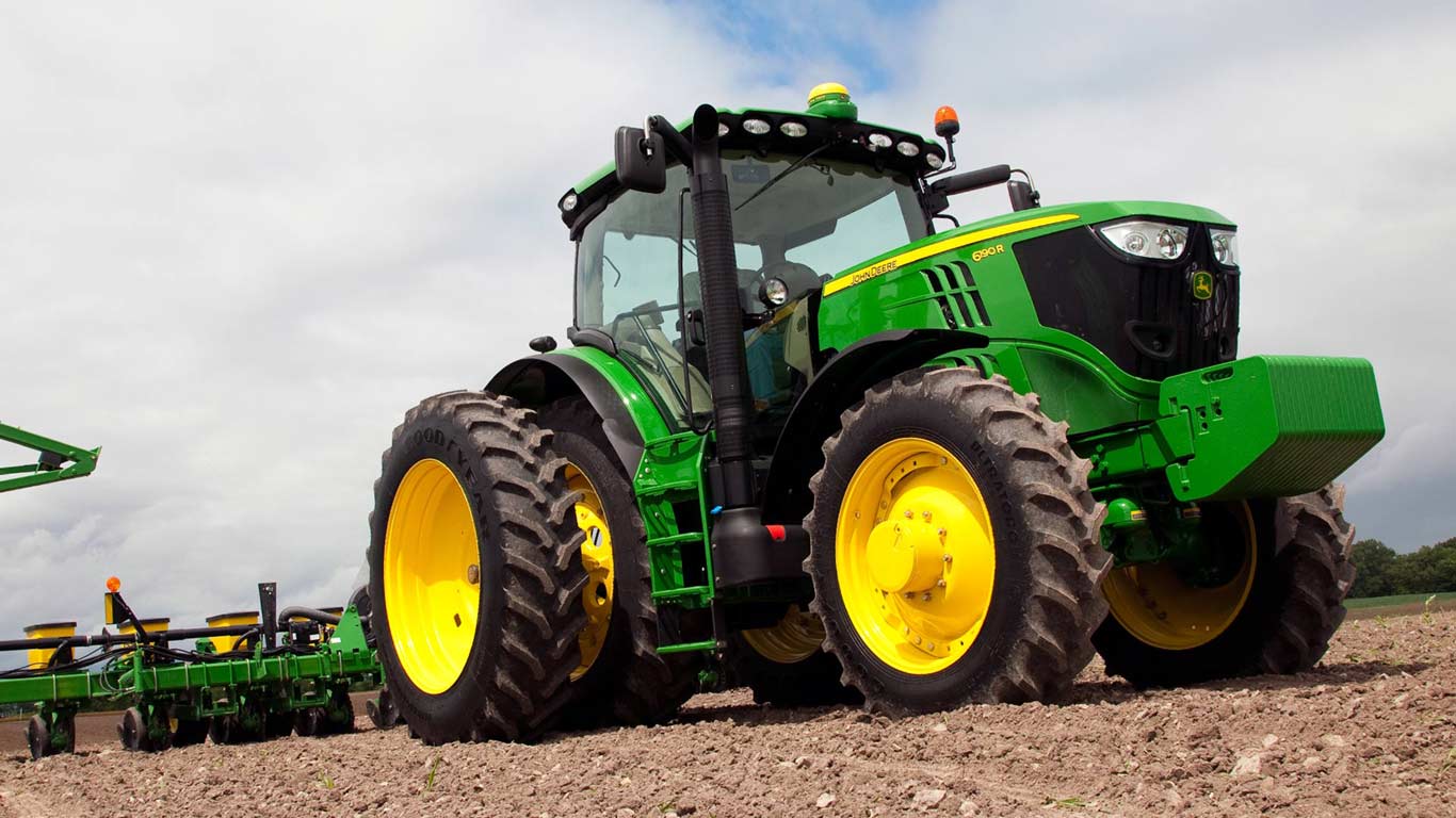 John Deere Tractors  Row Crop Tractors  John Deere US