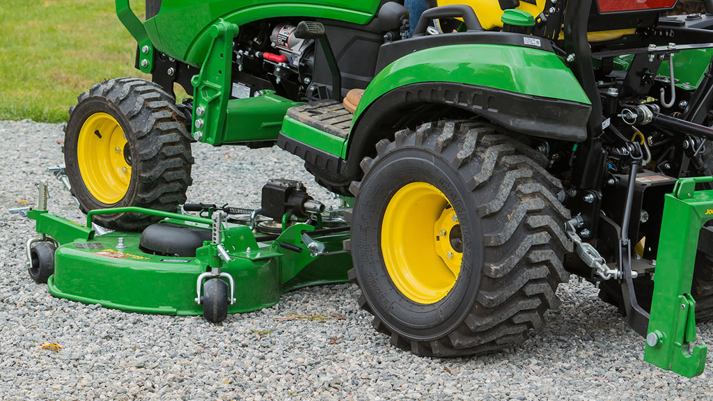 Compact Tractors | 22.4-65.9 HP | John Deere US